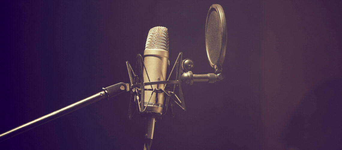 Podcasting microphone